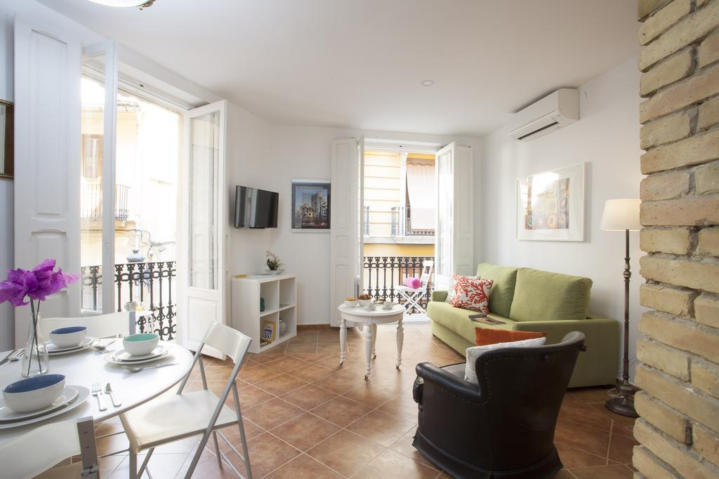 Singularstays Roteros Valencia Room photo
